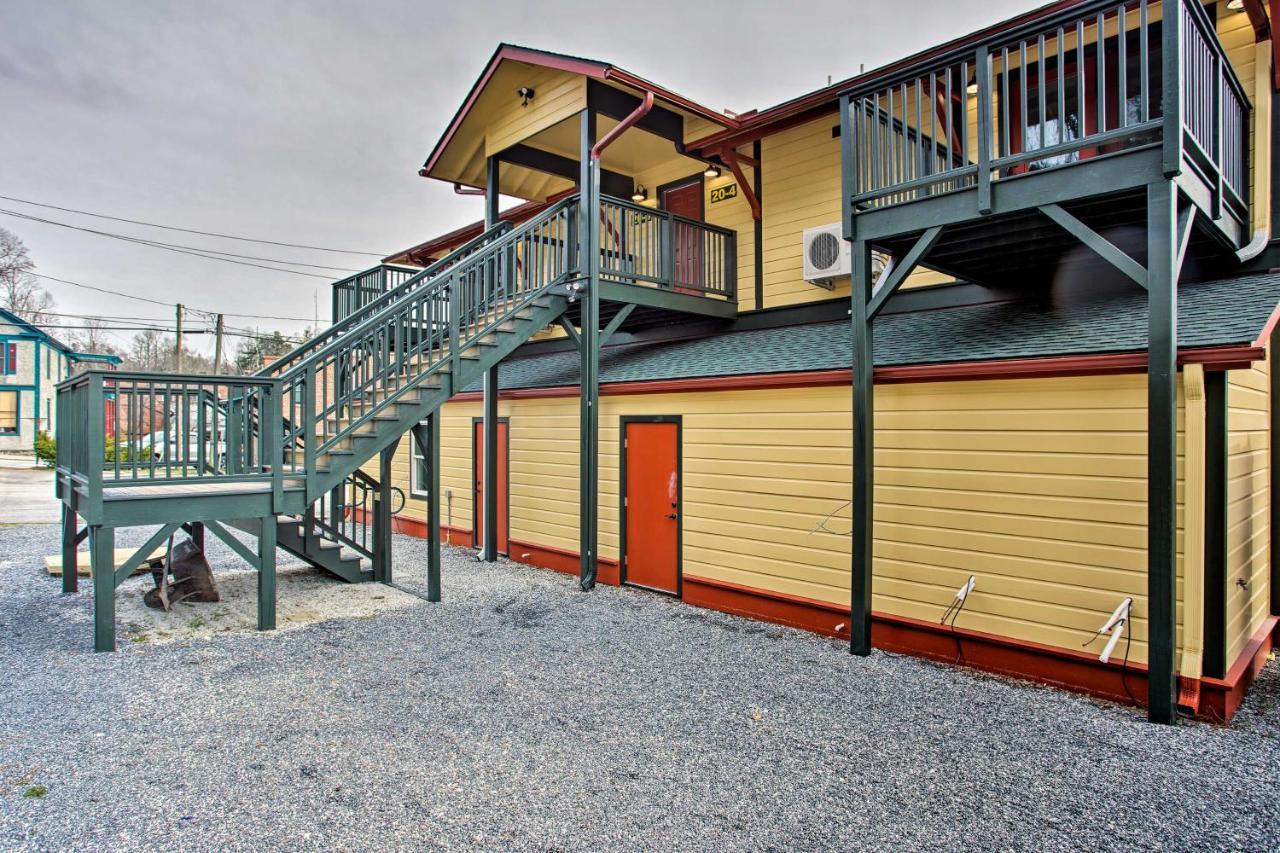 Saluda Main Street Retreat - Central Location! 외부 사진